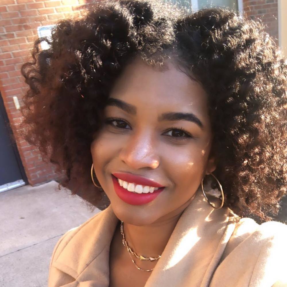 Meet your Posher, Kay